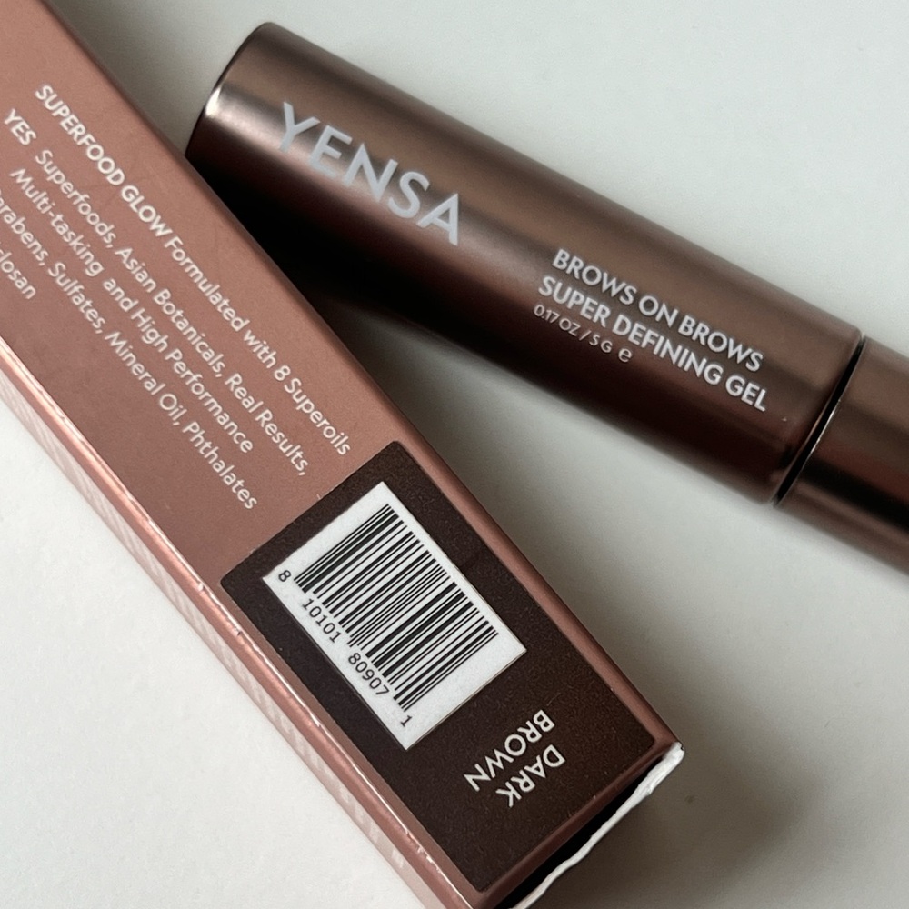 Yensa brows on brows super defining gel shade :dark brown✨